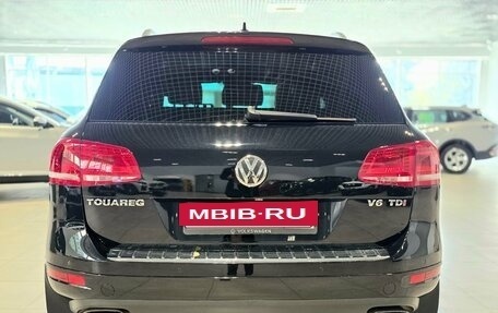 Volkswagen Touareg III, 2014 год, 1 900 000 рублей, 6 фотография