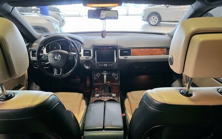 Volkswagen Touareg III, 2014 год, 1 900 000 рублей, 13 фотография