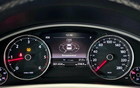 Volkswagen Touareg III, 2014 год, 1 900 000 рублей, 21 фотография