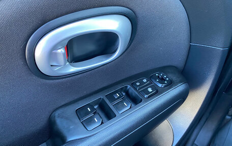 KIA Soul II рестайлинг, 2015 год, 1 094 000 рублей, 17 фотография