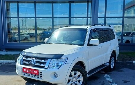 Mitsubishi Pajero IV, 2011 год, 2 299 000 рублей, 1 фотография