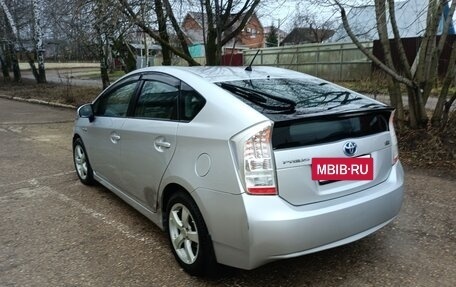 Toyota Prius, 2009 год, 950 000 рублей, 4 фотография