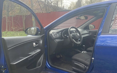 KIA Rio III рестайлинг, 2011 год, 1 090 000 рублей, 18 фотография