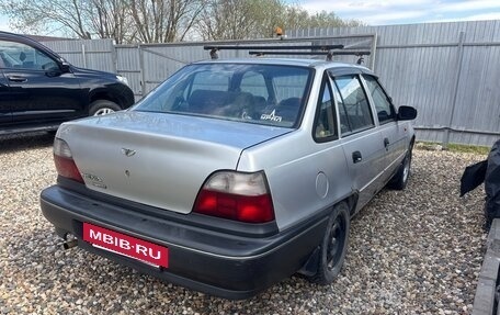Daewoo Nexia I рестайлинг, 2000 год, 100 000 рублей, 4 фотография