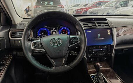 Toyota Camry, 2016 год, 2 200 000 рублей, 13 фотография