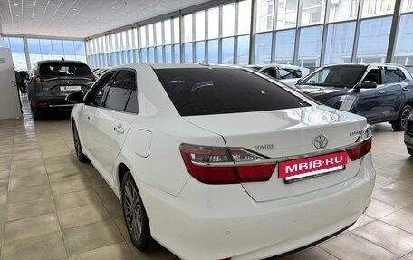 Toyota Camry, 2016 год, 2 200 000 рублей, 6 фотография