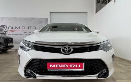 Toyota Camry, 2016 год, 2 200 000 рублей, 18 фотография