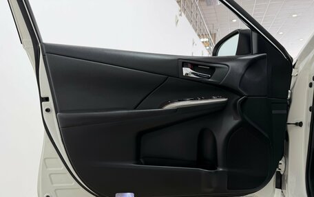 Toyota Camry, 2016 год, 2 200 000 рублей, 30 фотография