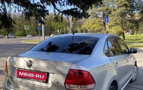 Volkswagen Polo VI (EU Market), 2015 год, 880 000 рублей, 2 фотография