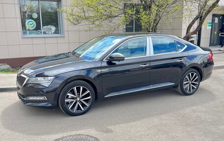 Skoda Superb III рестайлинг, 2025 год, 3 100 000 рублей, 17 фотография