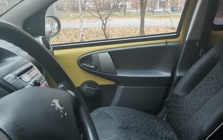 Peugeot 107 I рестайлинг, 2010 год, 390 000 рублей, 3 фотография