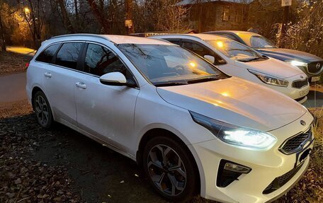 KIA cee'd III, 2019 год, 1 590 000 рублей, 2 фотография