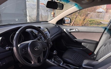 KIA Cerato III, 2010 год, 639 000 рублей, 10 фотография