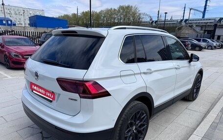 Volkswagen Tiguan II, 2018 год, 3 100 000 рублей, 7 фотография
