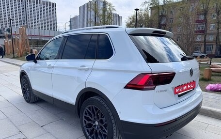 Volkswagen Tiguan II, 2018 год, 3 100 000 рублей, 5 фотография