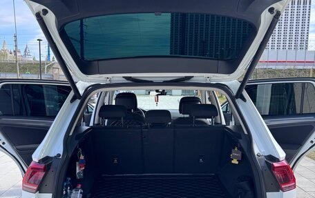Volkswagen Tiguan II, 2018 год, 3 100 000 рублей, 17 фотография