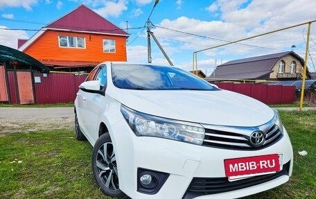 Toyota Corolla, 2013 год, 1 197 000 рублей, 3 фотография