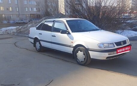 Volkswagen Passat B4, 1994 год, 190 000 рублей, 4 фотография