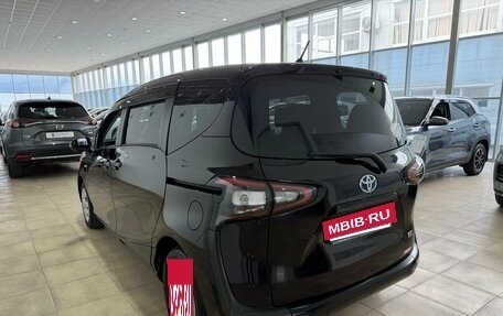 Toyota Sienta II, 2017 год, 1 600 000 рублей, 6 фотография