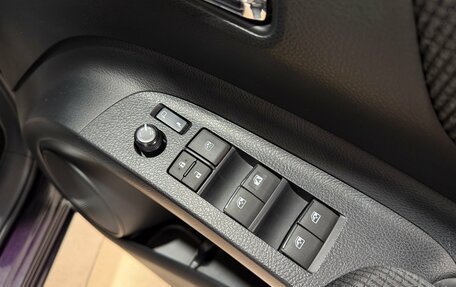 Toyota Sienta II, 2017 год, 1 600 000 рублей, 25 фотография