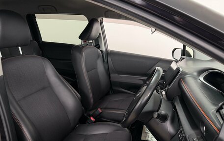 Toyota Sienta II, 2017 год, 1 600 000 рублей, 27 фотография