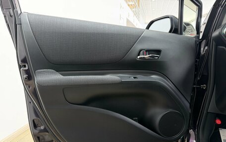 Toyota Sienta II, 2017 год, 1 600 000 рублей, 37 фотография