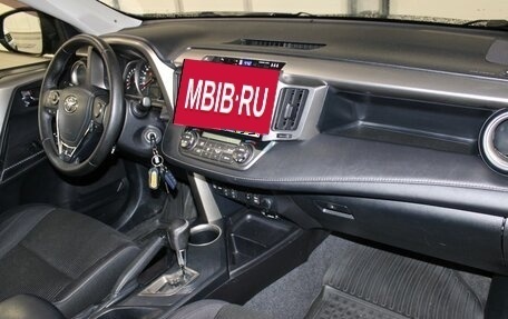 Toyota RAV4, 2013 год, 2 157 000 рублей, 12 фотография