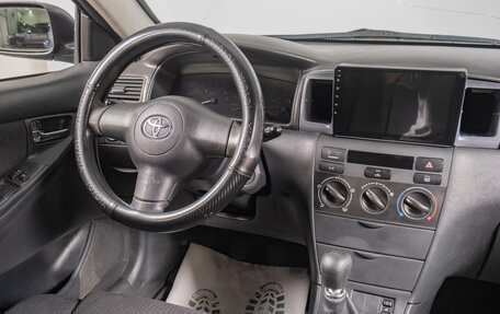 Toyota Corolla, 2006 год, 579 000 рублей, 10 фотография