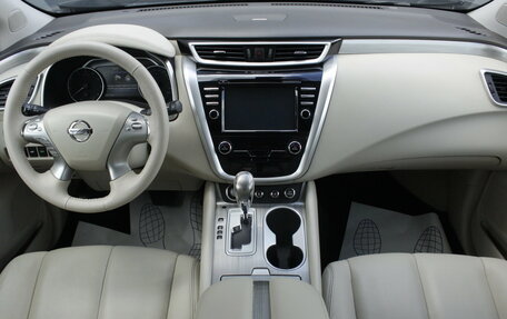 Nissan Murano, 2018 год, 2 300 000 рублей, 8 фотография