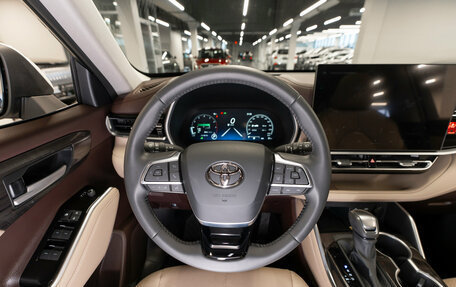 Toyota Highlander, 2026 год, 5 700 000 рублей, 11 фотография