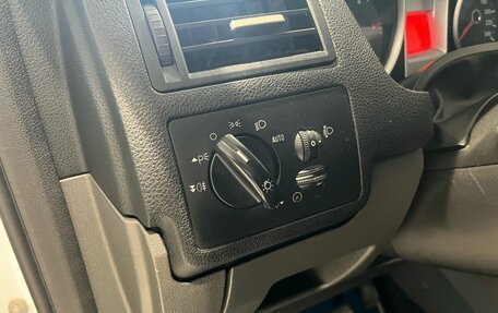 Ford Kuga III, 2011 год, 799 000 рублей, 11 фотография