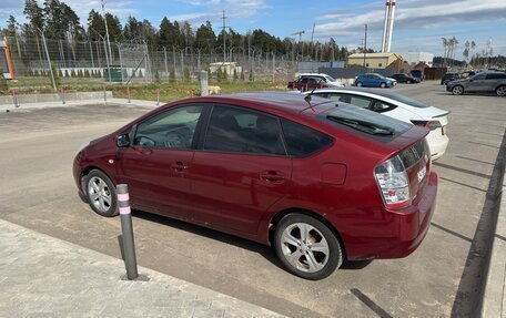 Toyota Prius, 2005 год, 690 000 рублей, 9 фотография
