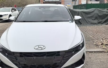 Hyundai Elantra, 2021 год, 2 500 000 рублей, 5 фотография