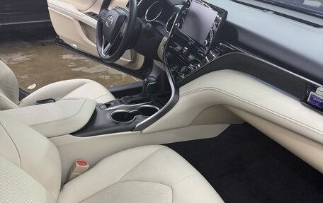 Toyota Camry, 2022 год, 5 800 000 рублей, 5 фотография