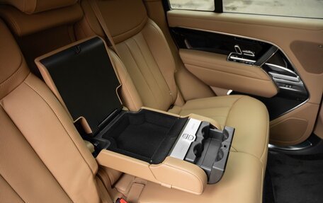 Land Rover Range Rover IV рестайлинг, 2026 год, 21 990 000 рублей, 16 фотография