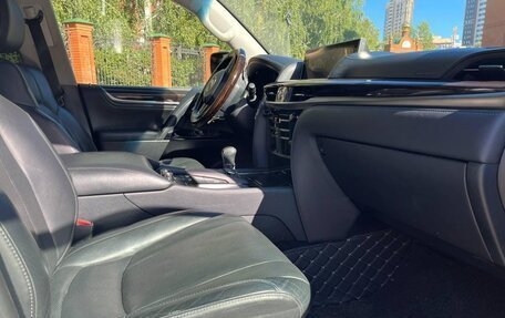 Lexus LX III, 2016 год, 6 999 000 рублей, 22 фотография