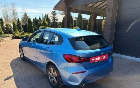 BMW 1 серия, 2021 год, 1 980 000 рублей, 6 фотография