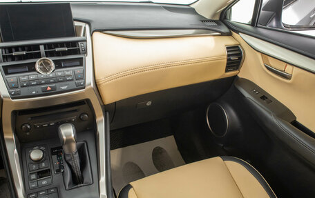 Lexus NX I, 2015 год, 2 799 000 рублей, 22 фотография