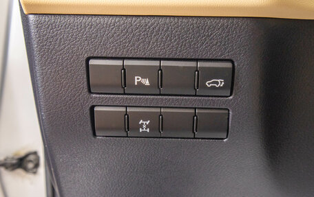Lexus NX I, 2015 год, 2 799 000 рублей, 13 фотография