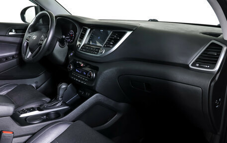 Hyundai Tucson III, 2018 год, 2 245 000 рублей, 10 фотография