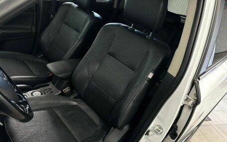 Mitsubishi Outlander III рестайлинг 3, 2015 год, 2 520 000 рублей, 9 фотография