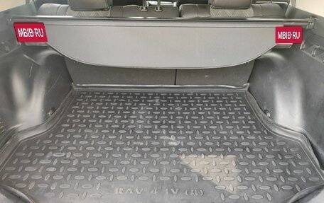 Toyota RAV4, 2017 год, 2 289 000 рублей, 13 фотография