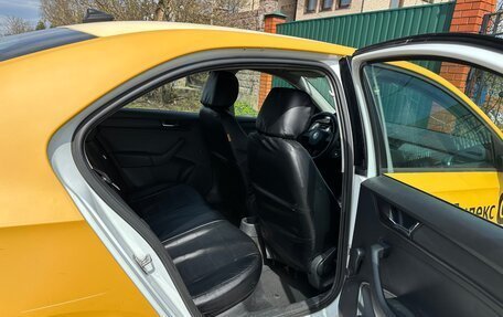Skoda Rapid I, 2018 год, 575 000 рублей, 13 фотография