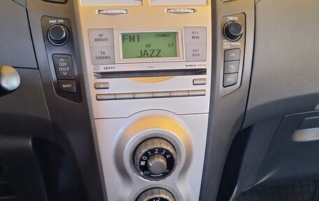 Toyota Yaris III рестайлинг, 2008 год, 670 000 рублей, 9 фотография