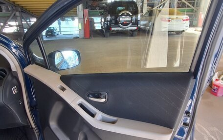 Toyota Yaris III рестайлинг, 2008 год, 670 000 рублей, 14 фотография
