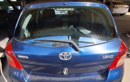 Toyota Yaris III рестайлинг, 2008 год, 670 000 рублей, 16 фотография