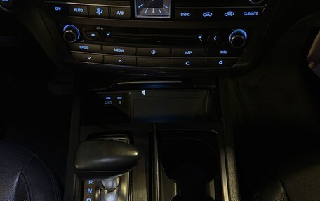 Genesis G80 I, 2017 год, 2 050 000 рублей, 11 фотография