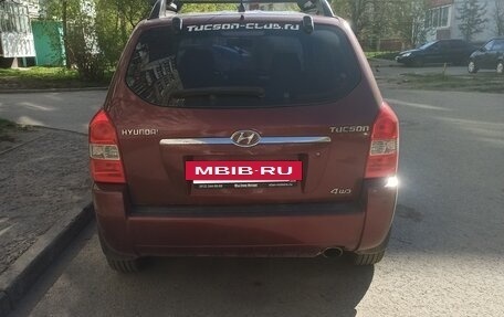 Hyundai Tucson III, 2006 год, 650 000 рублей, 3 фотография