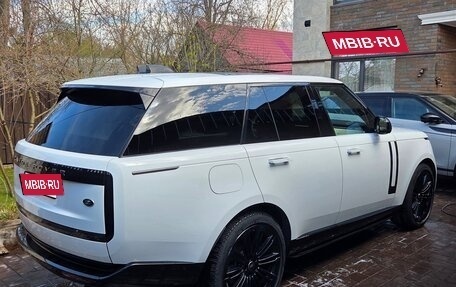 Land Rover Range Rover IV рестайлинг, 2022 год, 15 000 000 рублей, 2 фотография