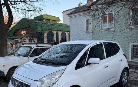 KIA Venga I, 2011 год, 800 000 рублей, 3 фотография